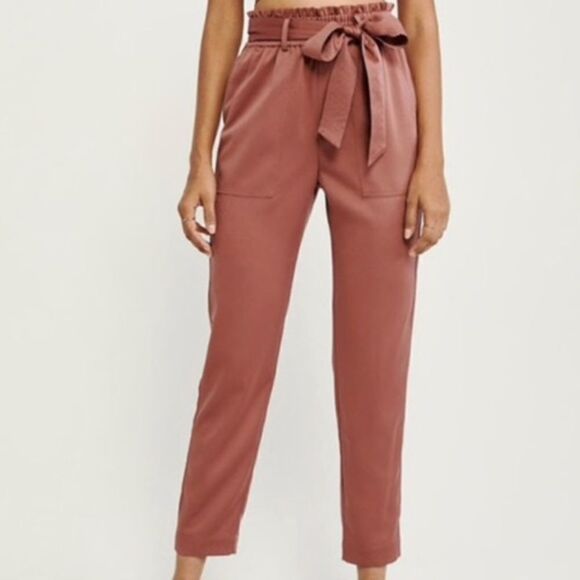 Abercrombie & Fitch Satin Paperbag High -Waist Tapered Pull -On Pants Rust M - Picture 1 of 9